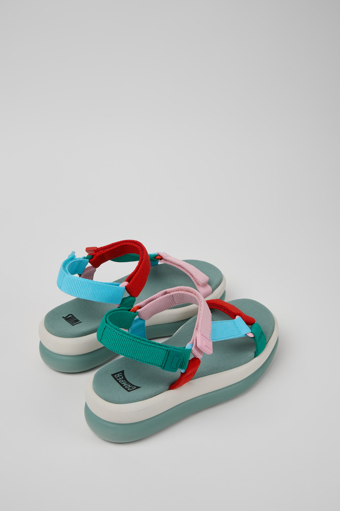 Camper Twins - Mehrfarbige Sandalen aus recyceltem PET für Damen.