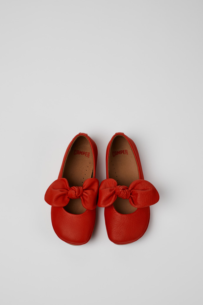Camper Right - Rote Lederballerina für Kinder.