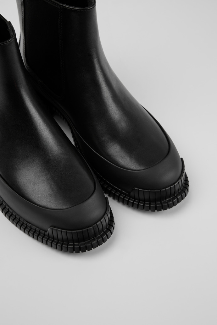 Camper Pix - Schwarze Lederstiefelette für Damen.
