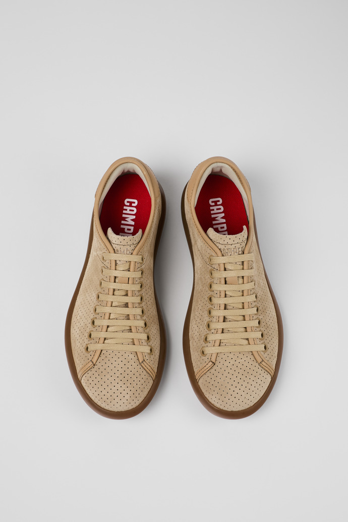 Camper Pelotas Soller - Beige Sneaker aus Nubukleder und Leder für Damen.