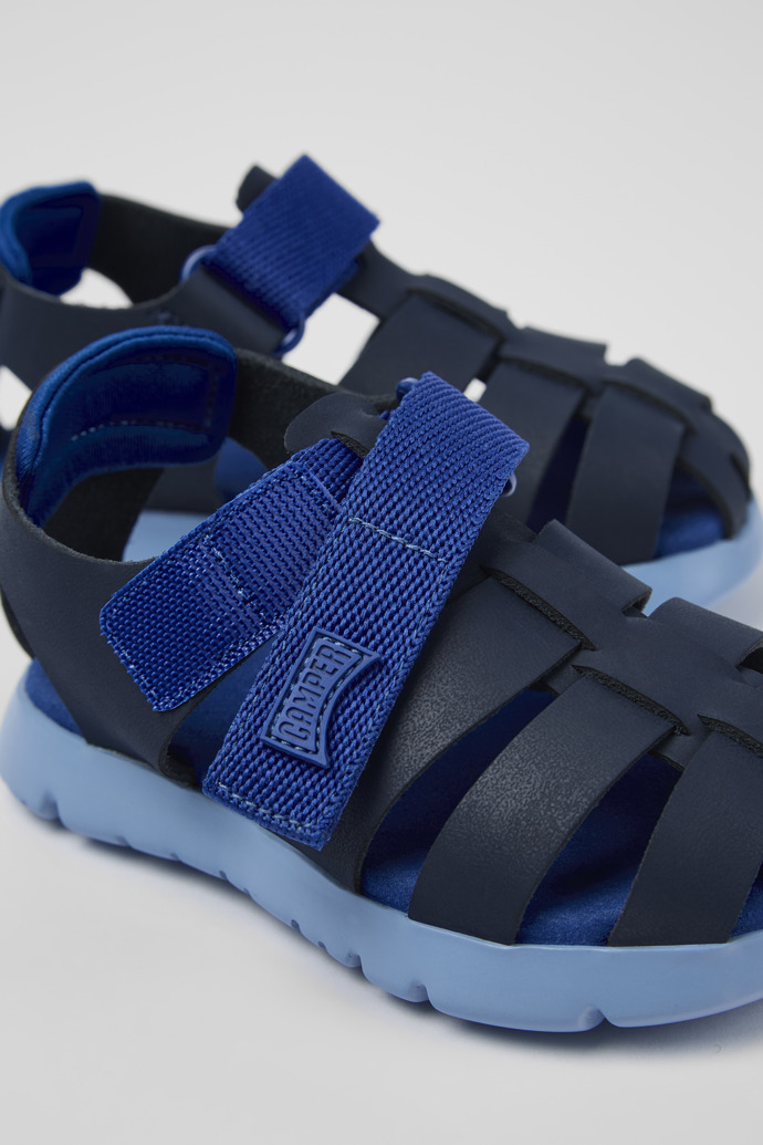 Camper Oruga - Blaue Sandalen aus Leder/Textil