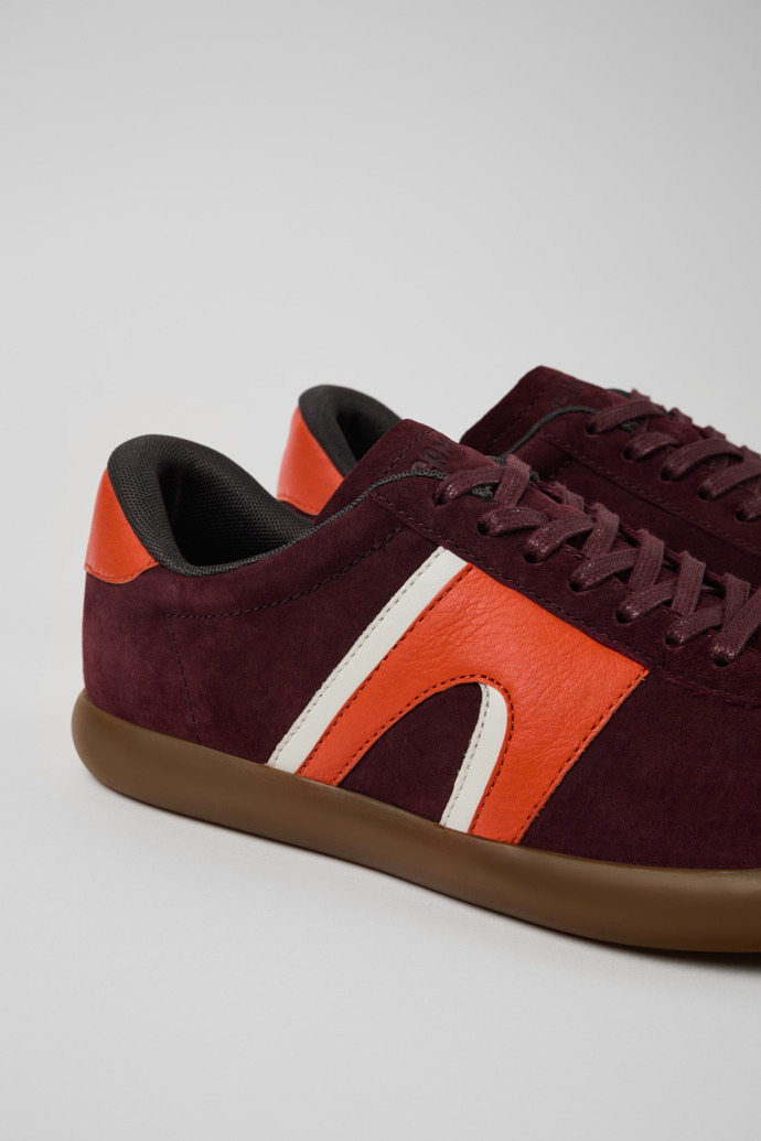 Camper Pelotas Soller - Weinroter Herrensneaker aus Nubukleder/Leder