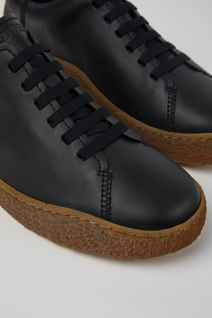 Camper Peu Terreno - Schwarzer Herrenschuh aus Leder.