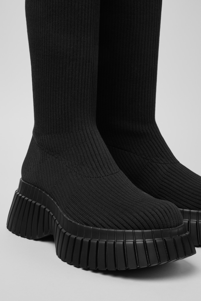Camper Pix BCN - TENCEL - Schwarze Stiefel aus TENCEL™ Lyocell für Damen.