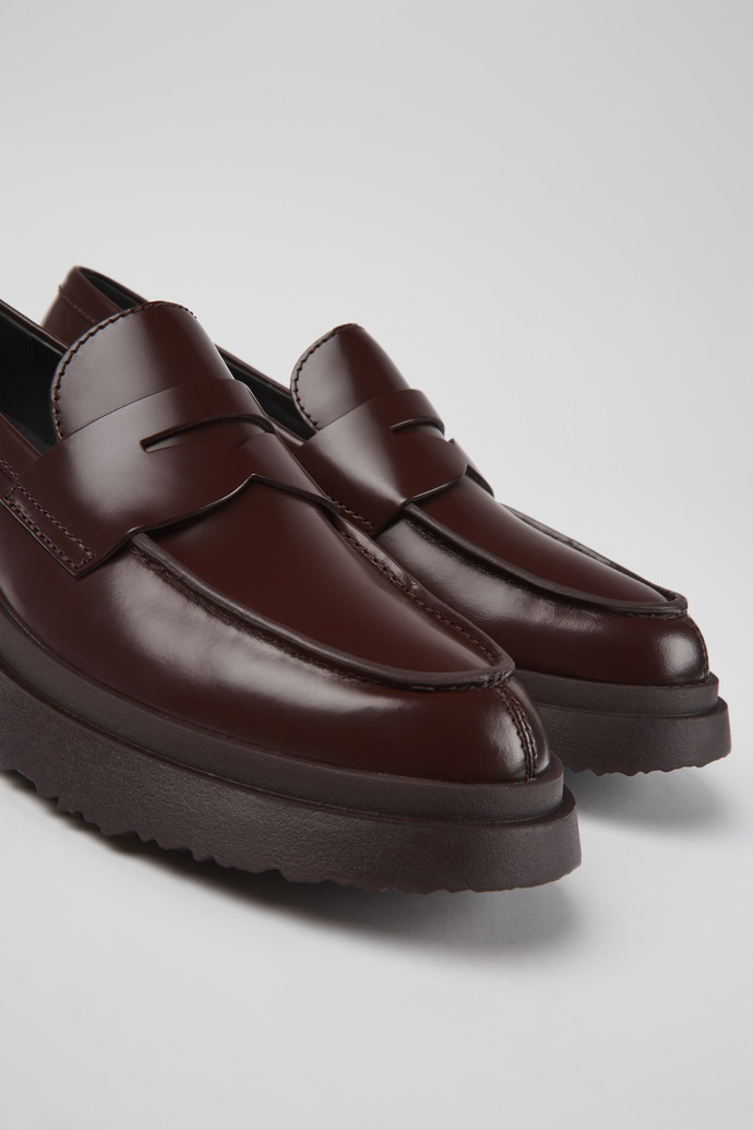 Camper Walden - Weinroter Damenloafer aus Leder