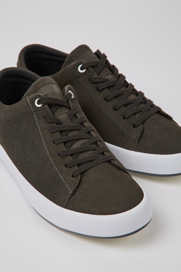 Camper Andratx - Grauer Herrensneaker aus Nubukleder