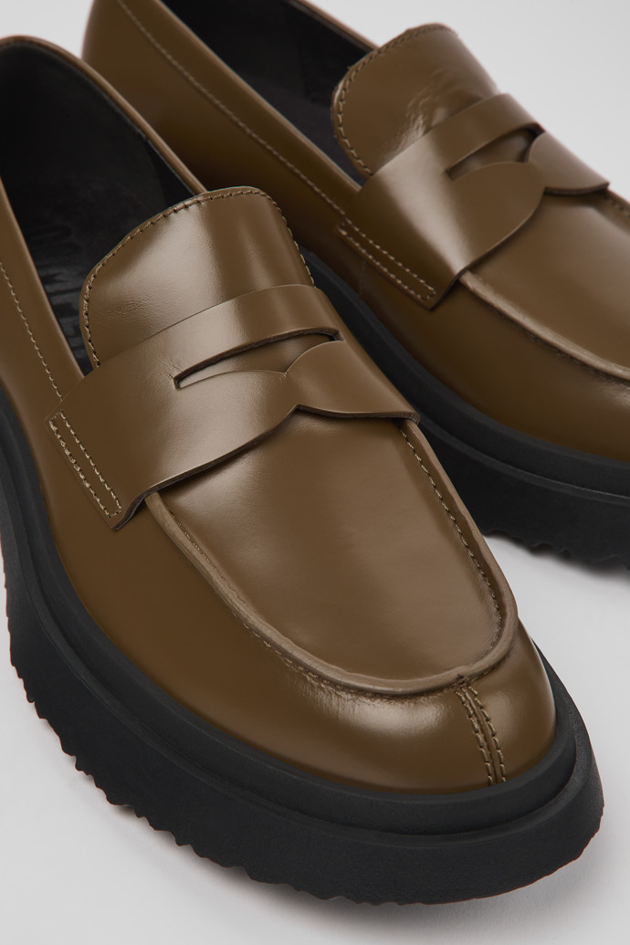 Camper Walden - Brauner Damenloafer aus Leder