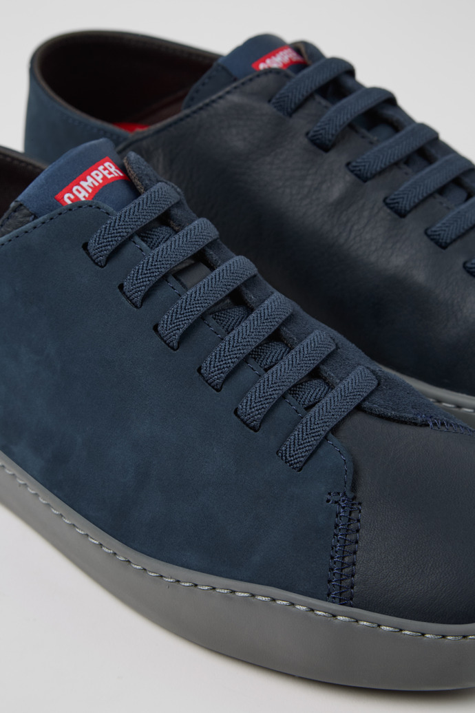 Camper Twins - Blauer Herrenschuh aus Nubukleder und Leder.