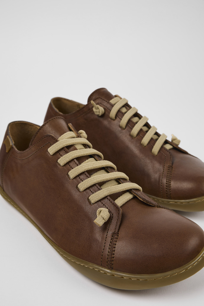 Camper Peu - Brauner Herrenschuh aus Leder.