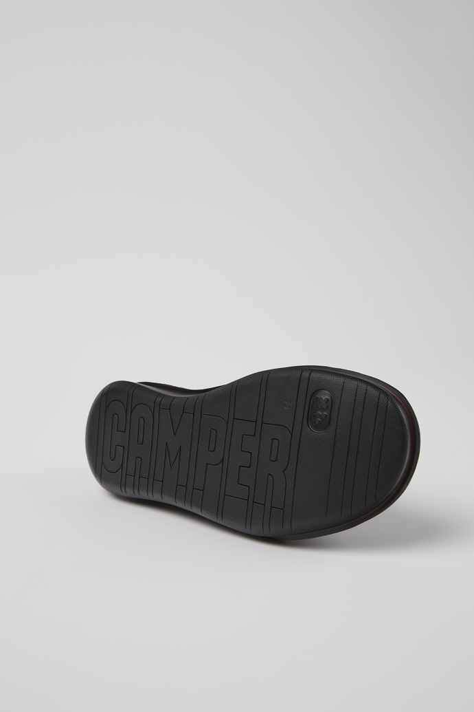 Camper Formiga - Schwarze Lederstiefelette für Damen.