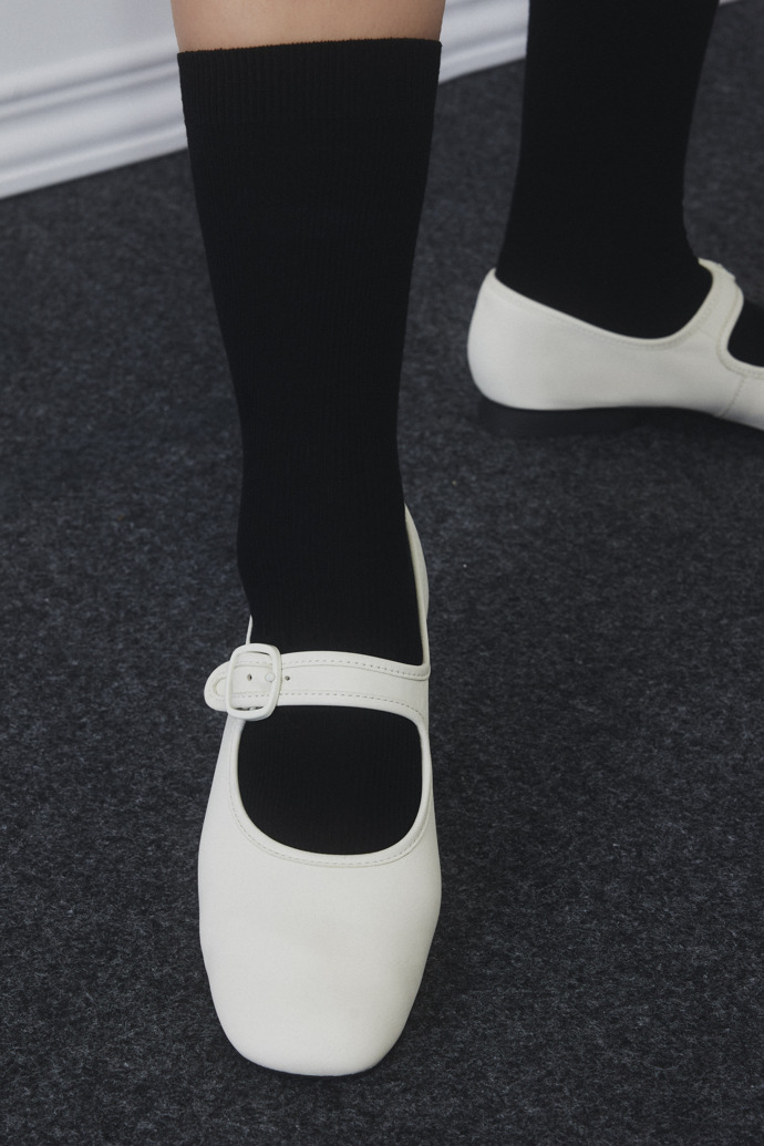 Camper Casi Myra - Weißer Frauenschuh aus Leder.