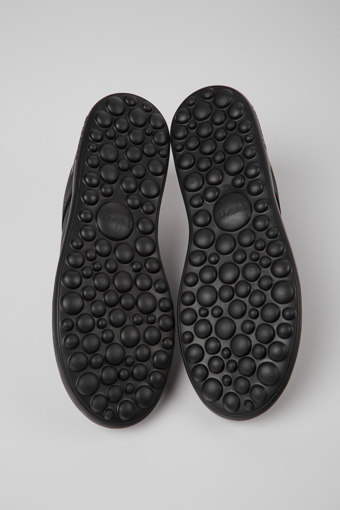 Camper Pelotas XLF - Schwarzer Herrensneaker aus Leder.