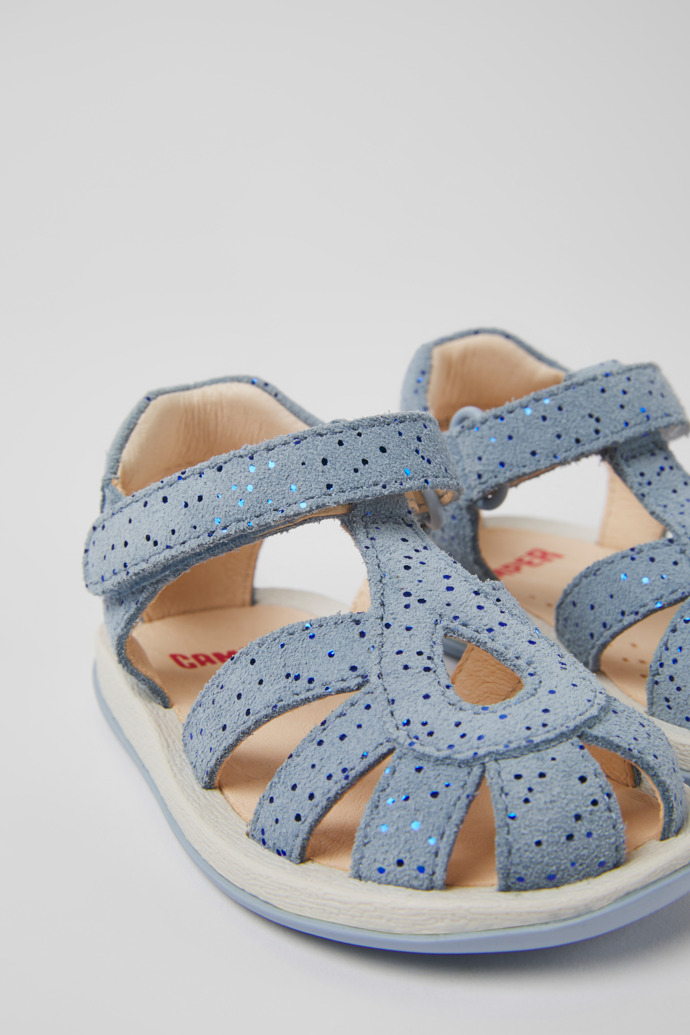 Camper Bicho - Blaue Kindersandale aus Nubukleder
