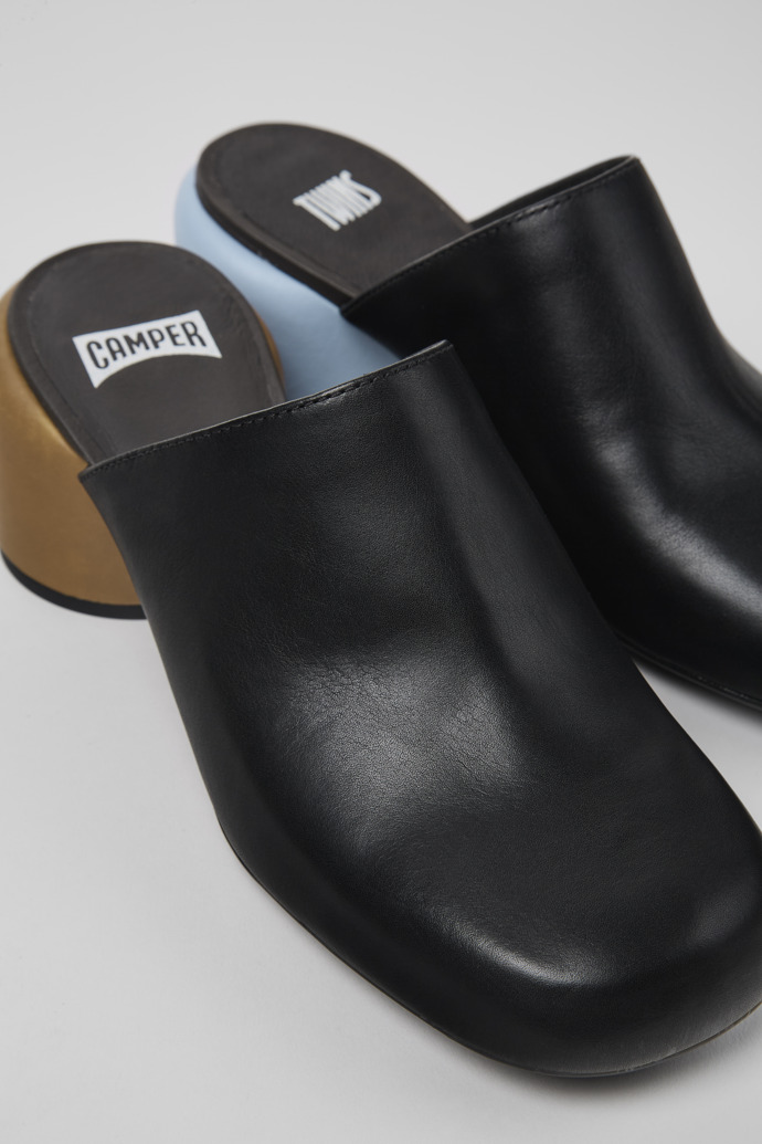 Camper Twins - Schwarze Lederclogs für Damen