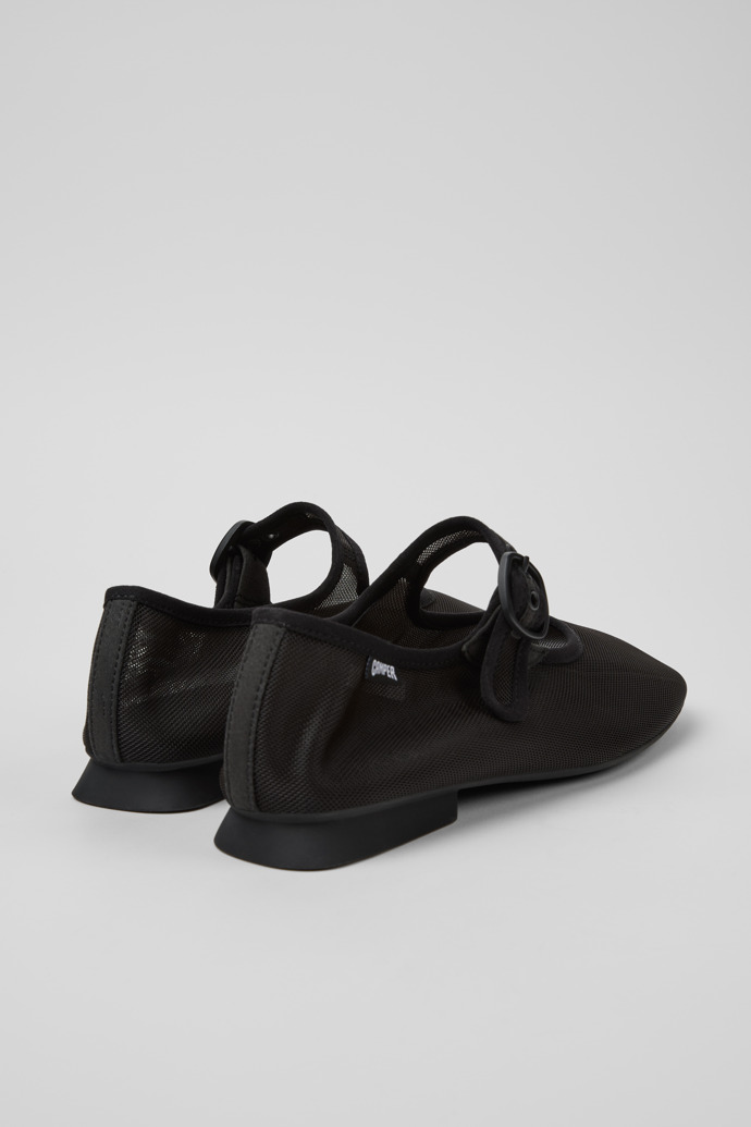Camper Casi Myra - Schwarzer Damenschuh aus recyceltem PET.