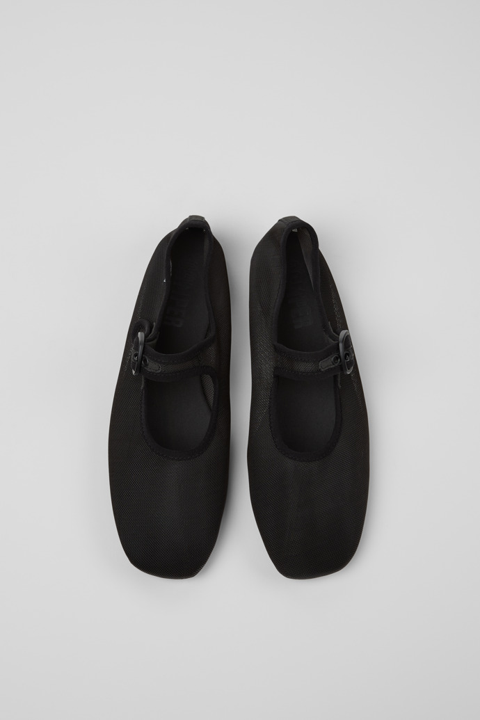Camper Casi Myra - Schwarzer Damenschuh aus recyceltem PET.