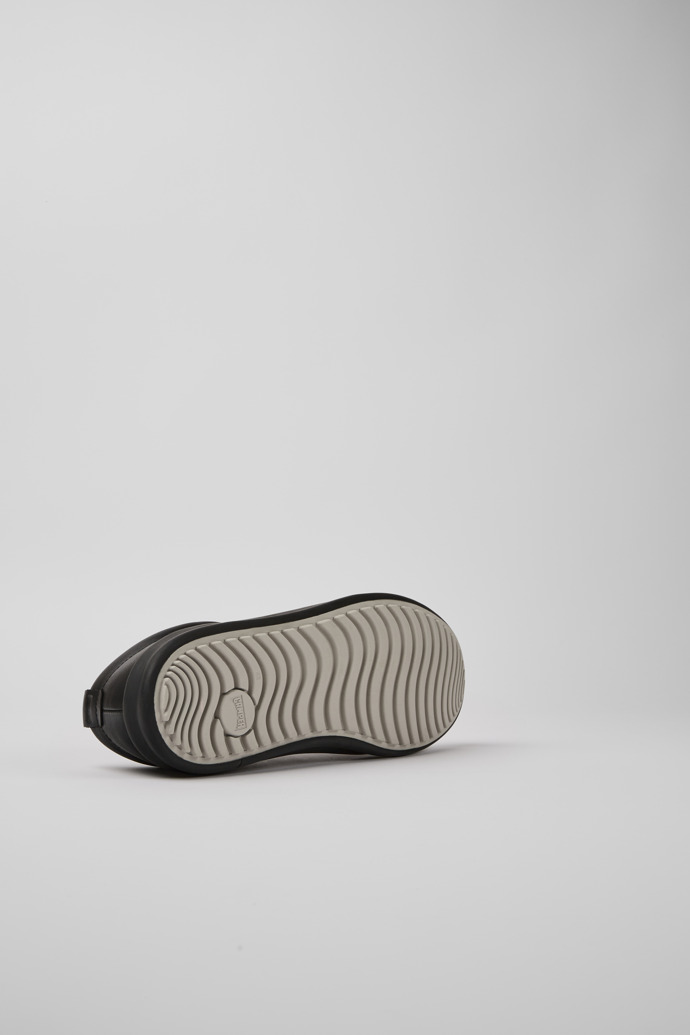 Camper Chasis Sport - Schwarzer Herrenschuh aus Leder.