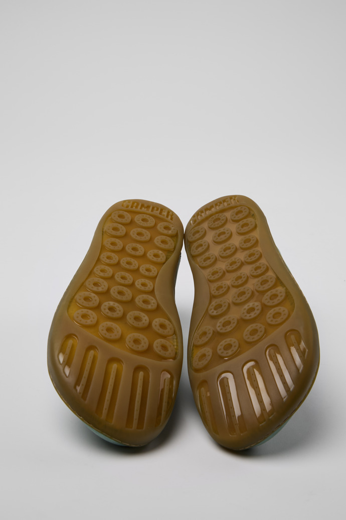 Camper Peu - Grüner Damenschuh aus Nubukleder.