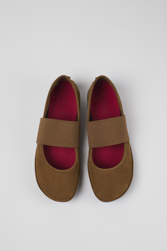 Camper Right - Brauner Ballerina aus Nubukleder für Damen.