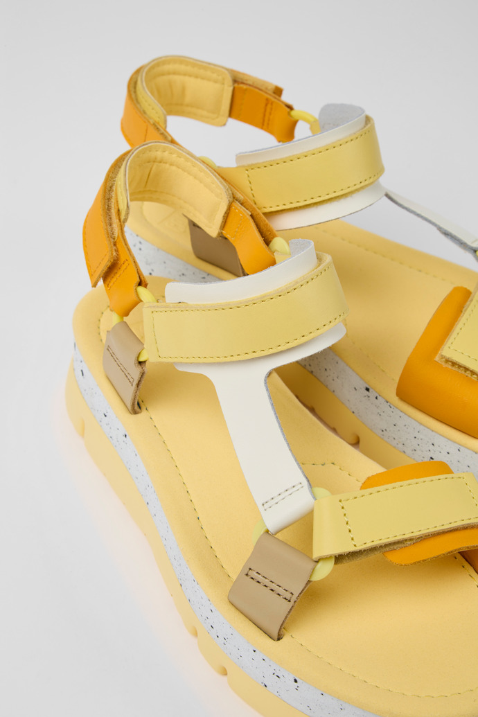 Camper Oruga Up - Bunte Damensandale aus Leder