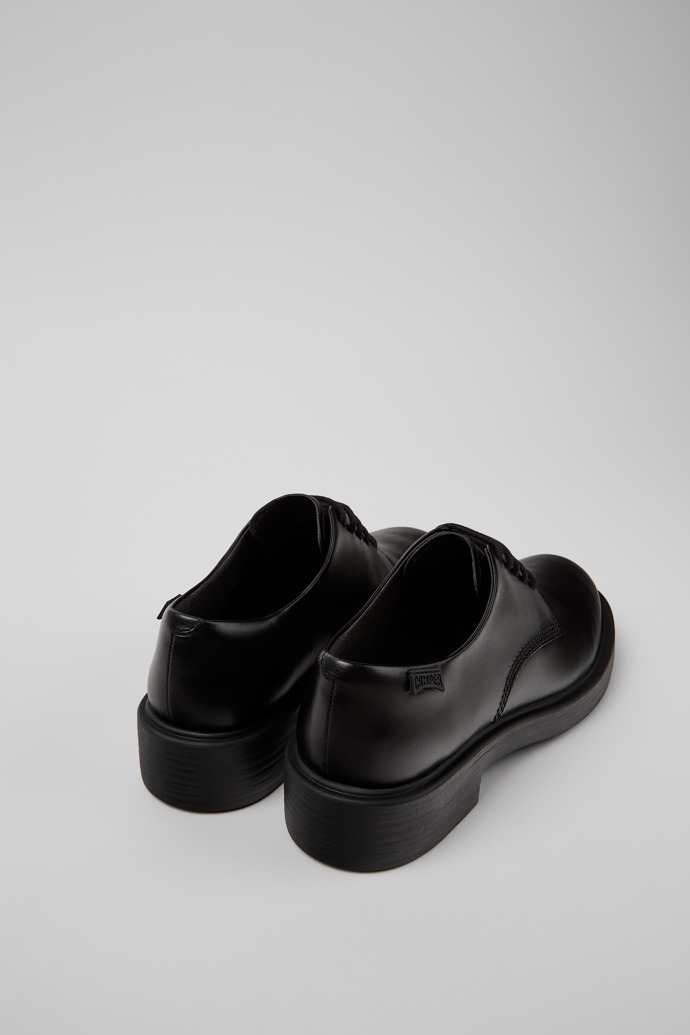 Camper Dean - Schwarzer Lederschuh für Damen.