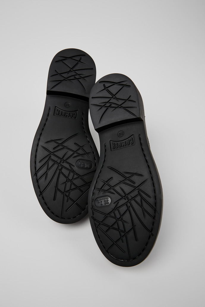 Camper Dean - Schwarzer Lederschuh für Damen.