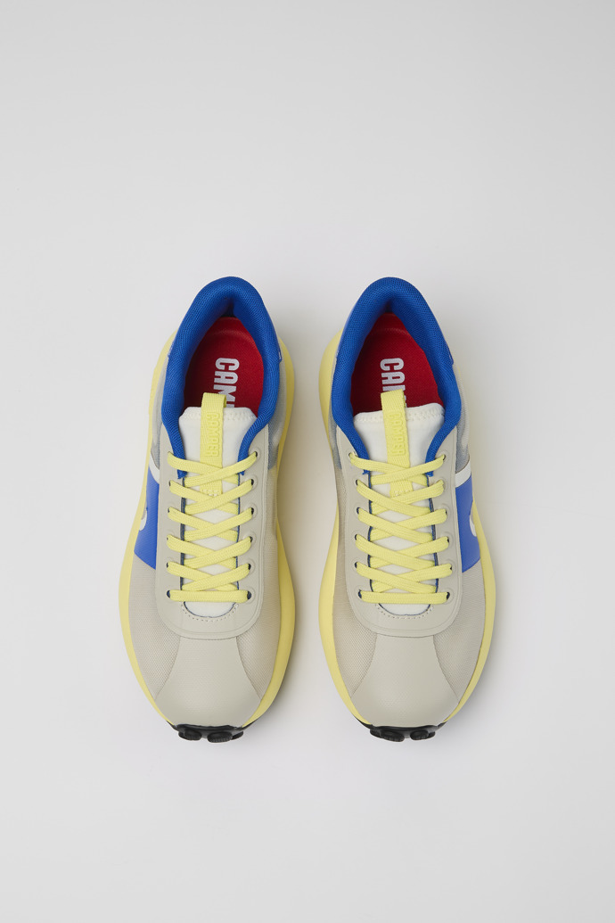 Camper Pelotas Athens - Grauer Damensneaker aus Textil