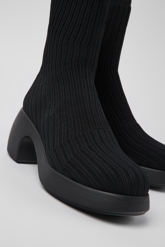 Camper Thelma - Schwarze Damenstiefel aus Textil