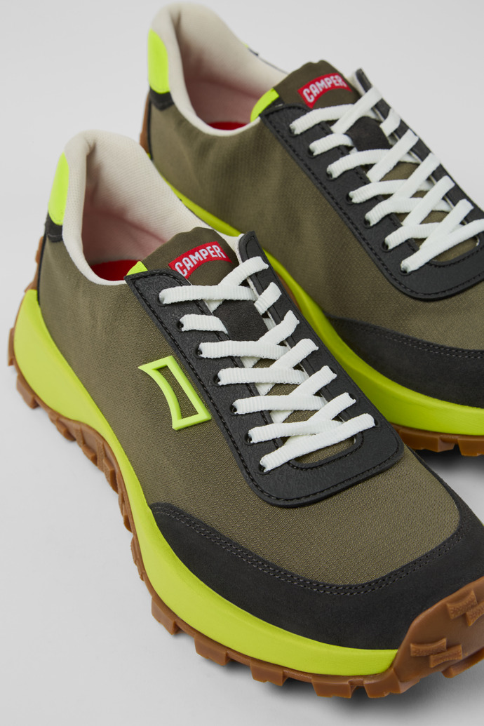 Camper Drift Trail VIBRAM - Mehrfarbiger Herrensneaker aus Recycling-PET und Nubukleder.
