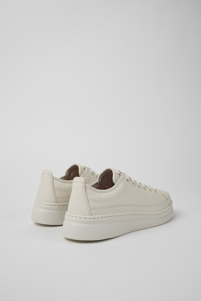 Camper Runner Up - Weißer Damensneaker aus Leder.
