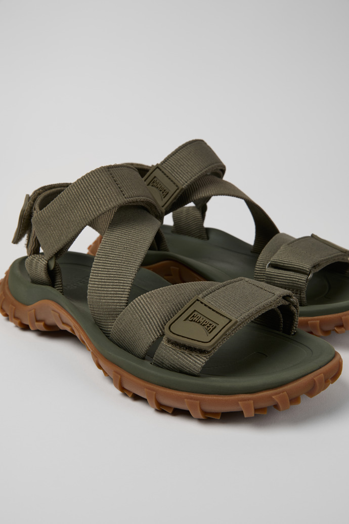 Camper Drift Trail Sandal - Grüne Sandalen aus recyclingfähigem PET für Damen.