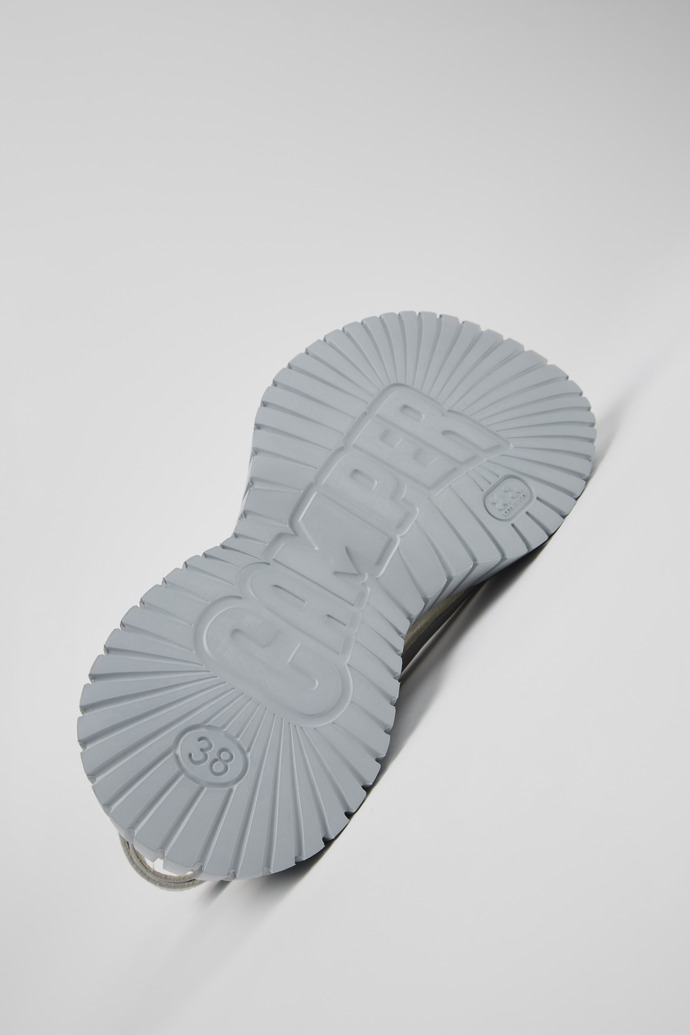 Camper BCN - Graue Damensandalen aus Leder mit Doppelriemen