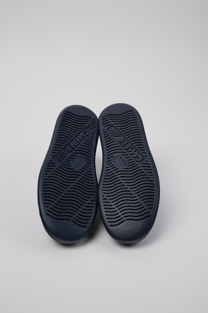 Camper Runner - Blauer Herrensneaker aus recyceltem Leder.