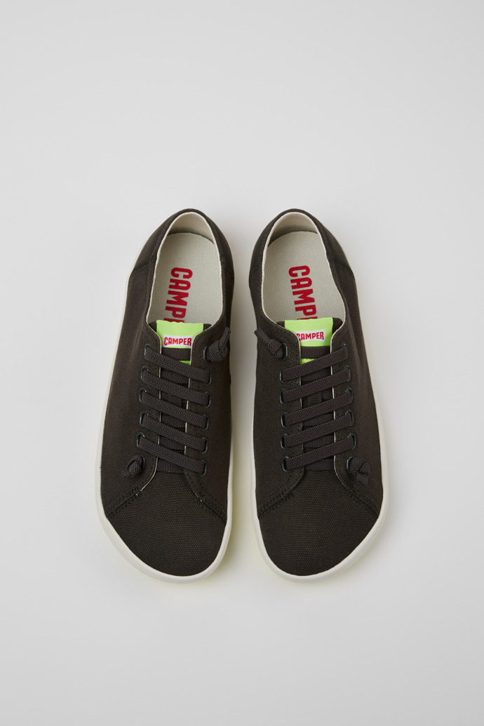 Camper Peu Rambla - Grauer Herrensneaker aus Recyclingbaumwolle.