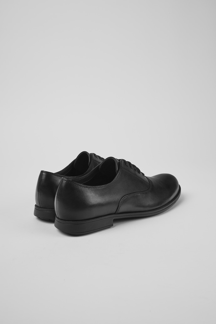 Camper Mil - Schwarzer Damenschnürschuh aus Leder