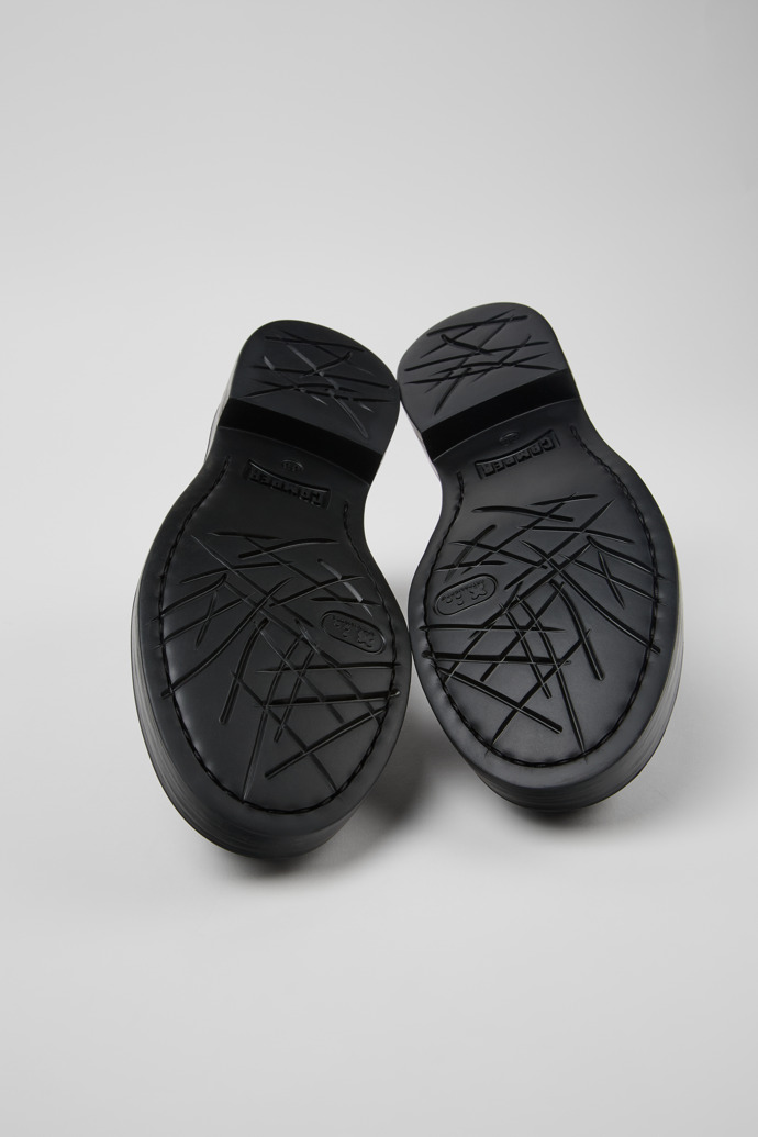 Camper Dean - Schwarzer Lederschuh für Damen.
