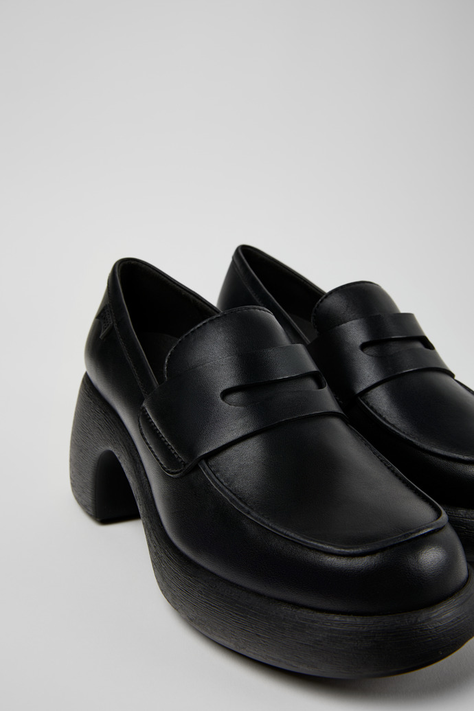 Camper Thelma - Schwarze Ledermokassins/Ballerinas für Damen.