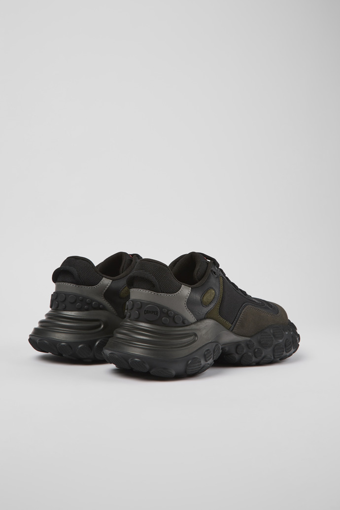 Camper Pelotas Mars - Schwarzer Damensneaker aus Nubukleder und Textil