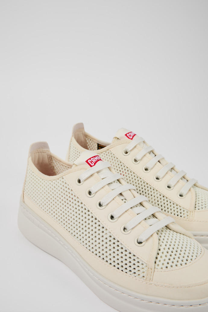 Camper Runner - Weißer Damensneaker aus Textil