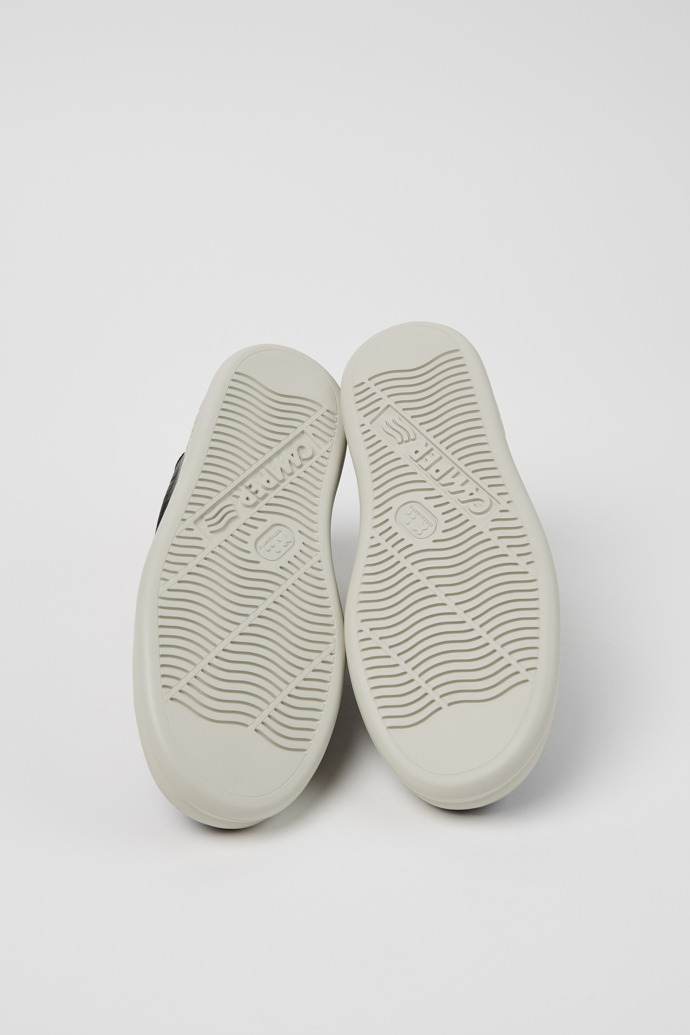 Camper Runner - Schwarzer Herrensneaker aus Leder und Nubukleder.