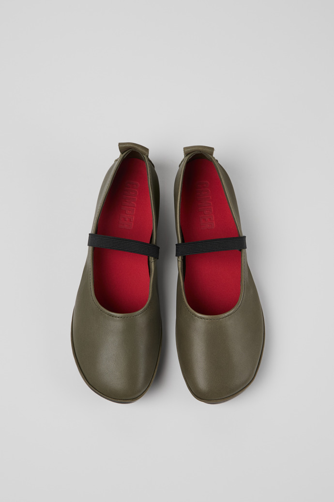 Camper Right - Grüner Schuh aus Leder für Damen.