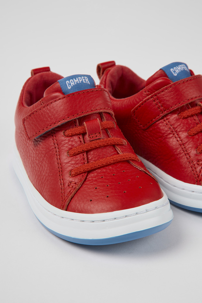 Camper Runner - Roter Kindersneaker aus Leder