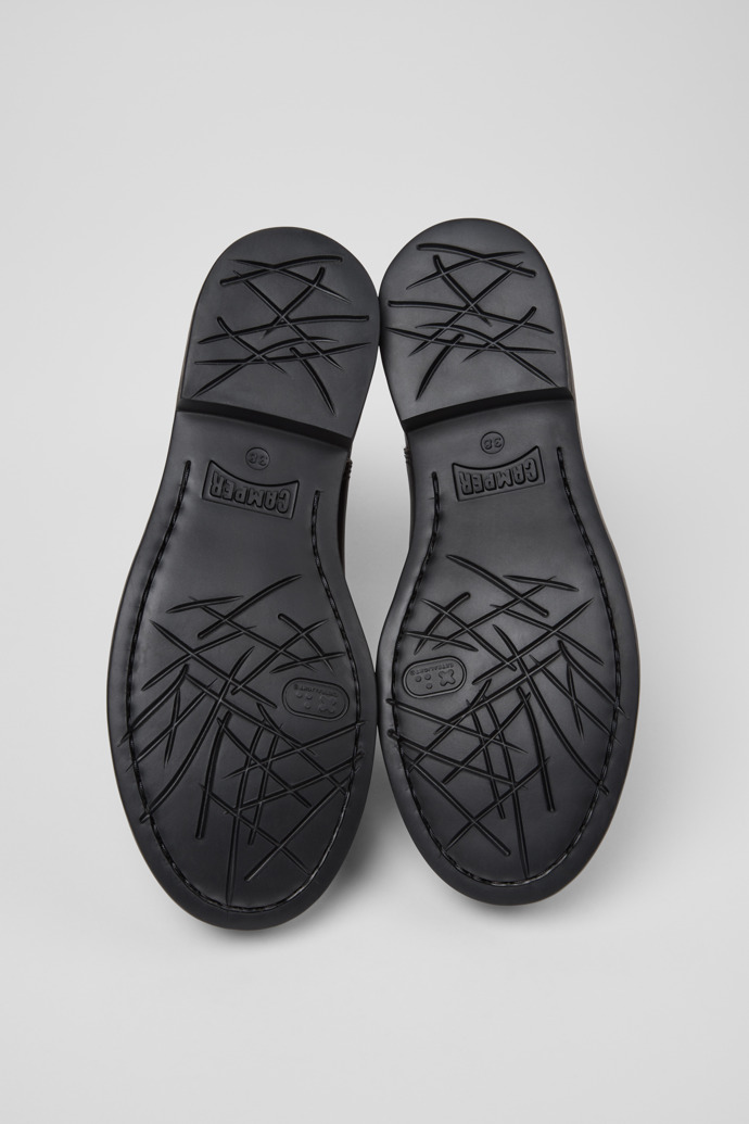 Camper Dean - Schwarze und rosa Lederstiefeletten für Damen.