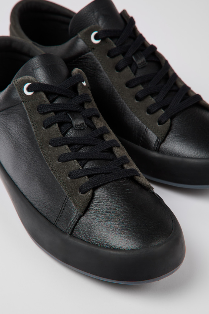 Camper Andratx - Mehrfarbiger Herrensneaker aus Leder und Nubukleder.