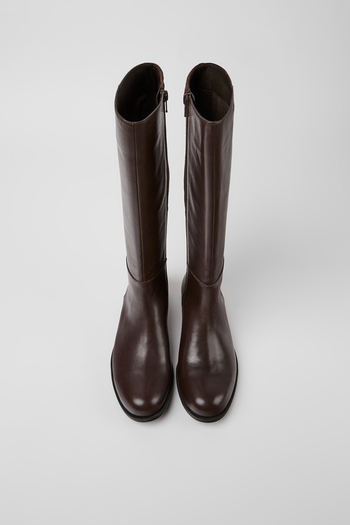 Camper Mil 1913 - Brauner hoher Damenstiefel aus Leder.