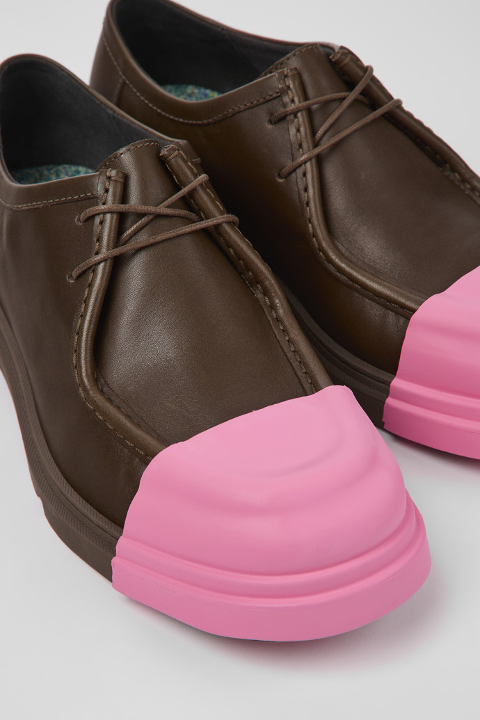 Camper Junction - Brauner Lederschuh für Damen.