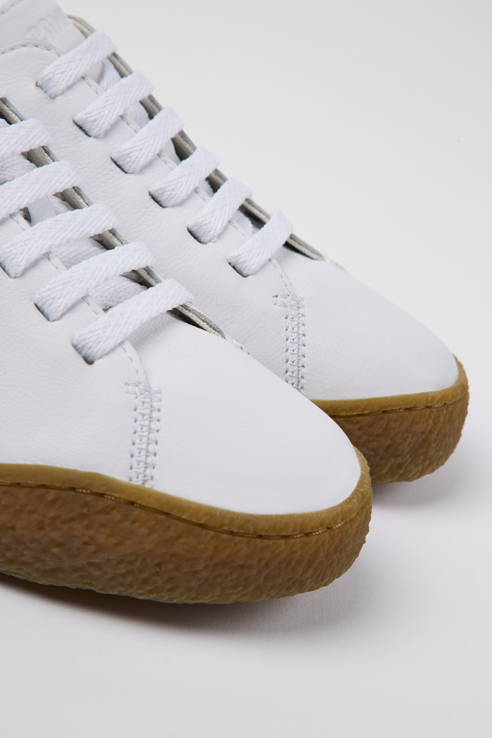 Camper Peu Terreno - Weißer Damenschuh aus Leder
