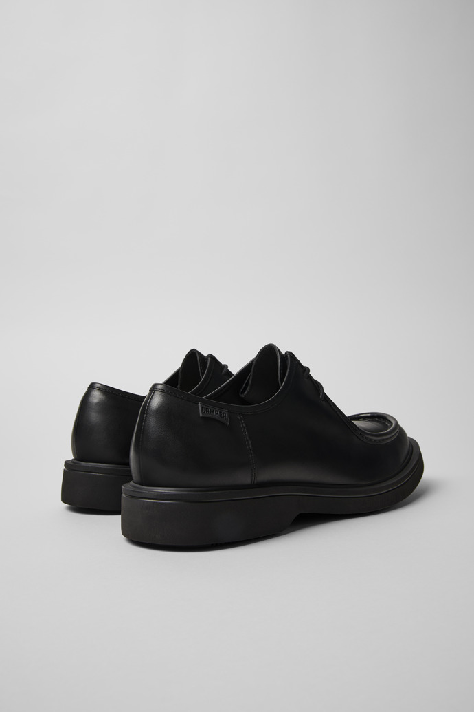 Camper Norman - Schwarzer Herrenschuh aus Leder.