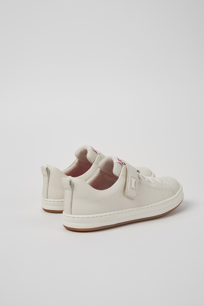Camper Runner - Weiße Kindersneaker aus Leder.