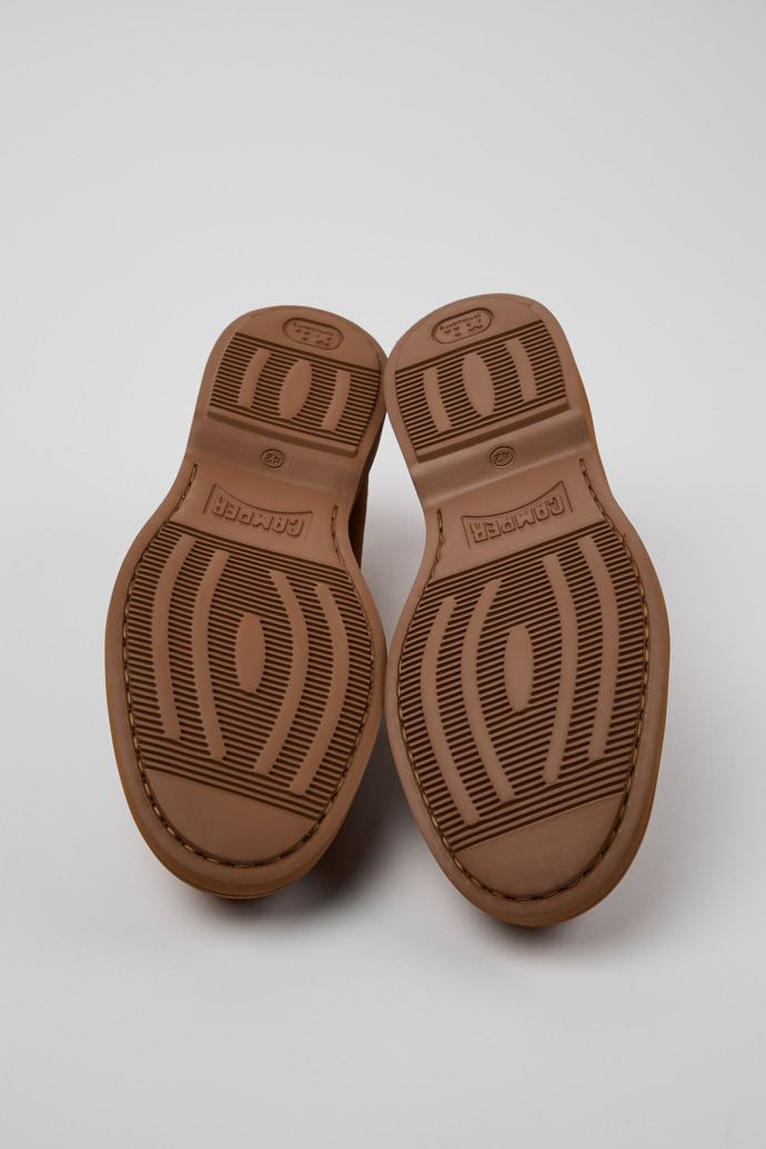 Camper Norman - Brauner Herrenschuh aus Nubukleder.